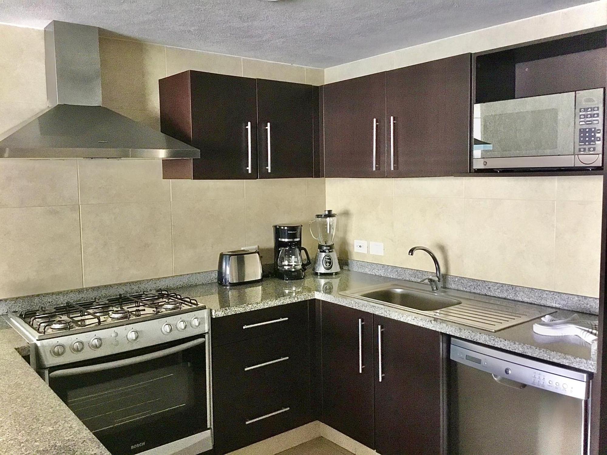 Apartamentos Grand Venetian Puerto Vallarta Quarto foto